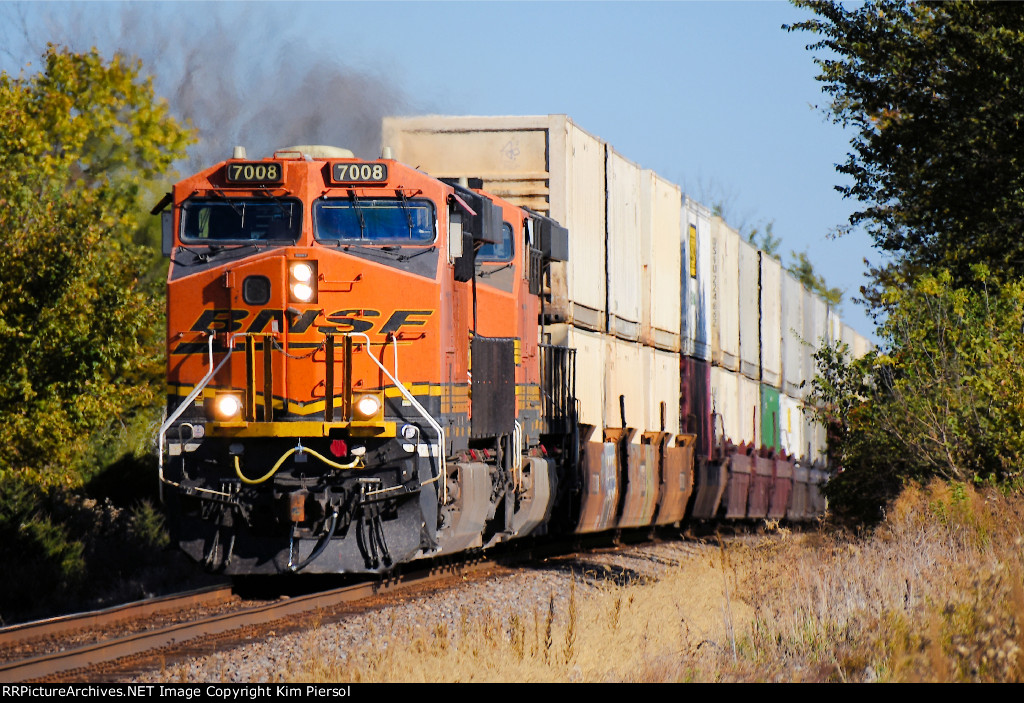 BNSF 7008